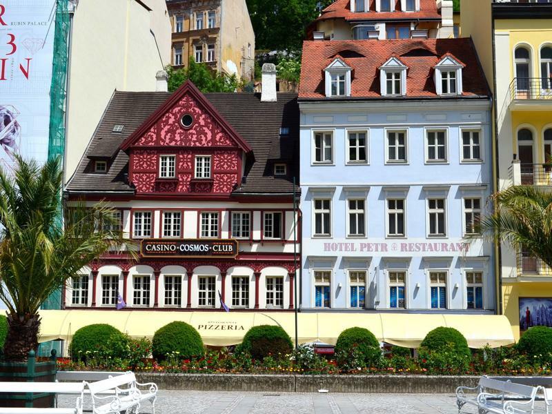 Petr 4* Karlovy Vary